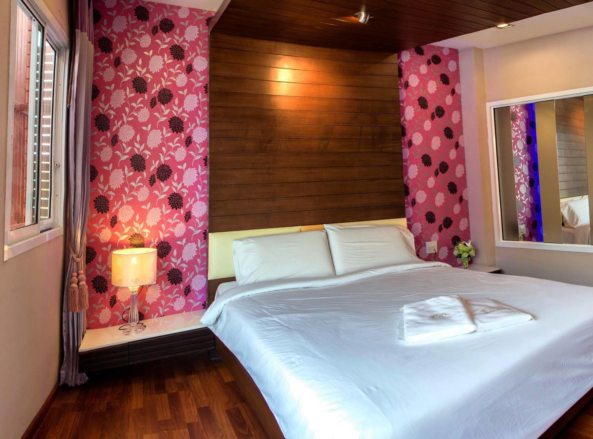 The Ring Hotel Hat Yai Exterior foto