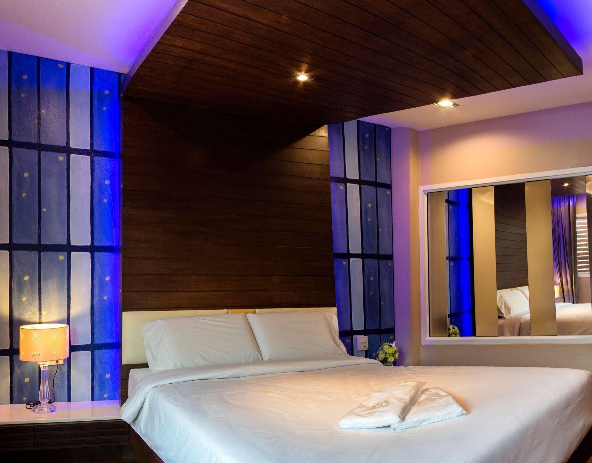 The Ring Hotel Hat Yai Exterior foto